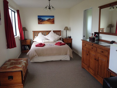 Hills of Gold Bed & Breakfast