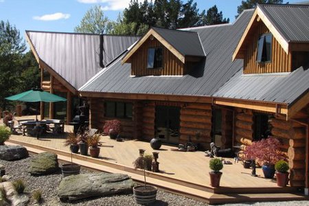 Loghouse Retreat