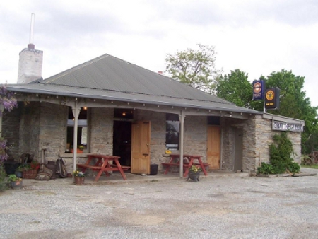 Chatto Creek Tavern and Post Office