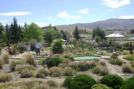 Cromwell Mini Golf