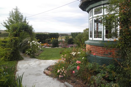Lauderburn House